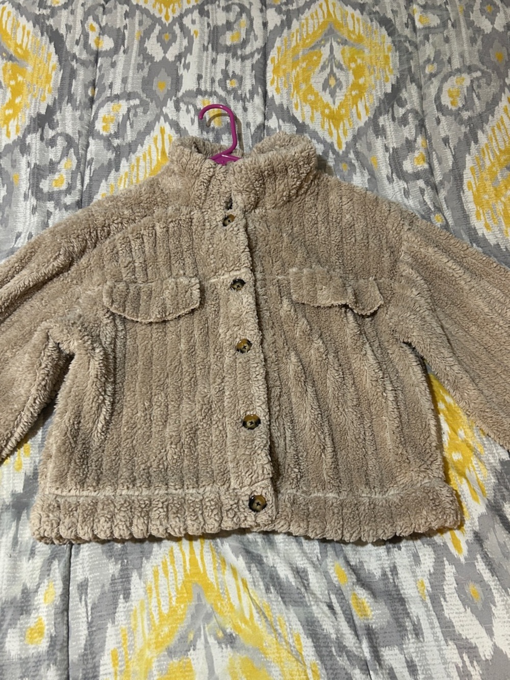Plush Cropped Jacket - Picture 4 of 6